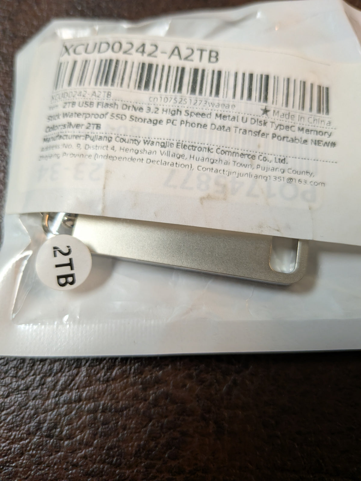 2TB USB 3.0 Silver Flash Drive