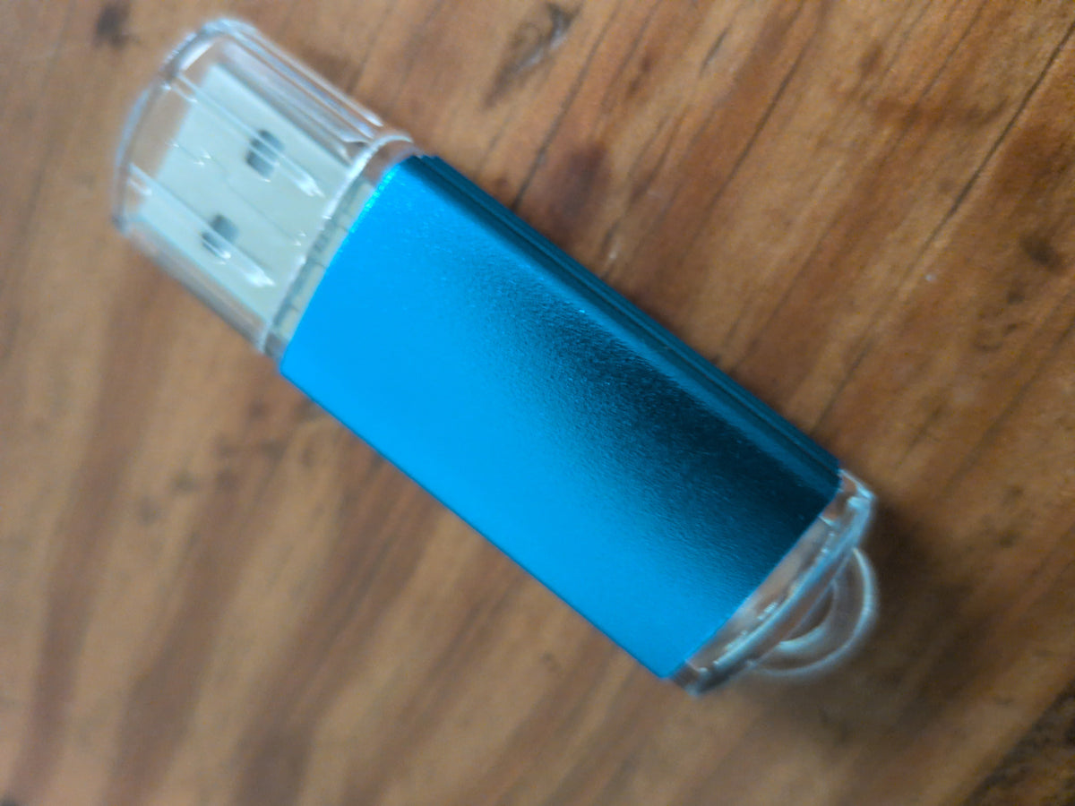 Blue 32gb USB Flash Drive