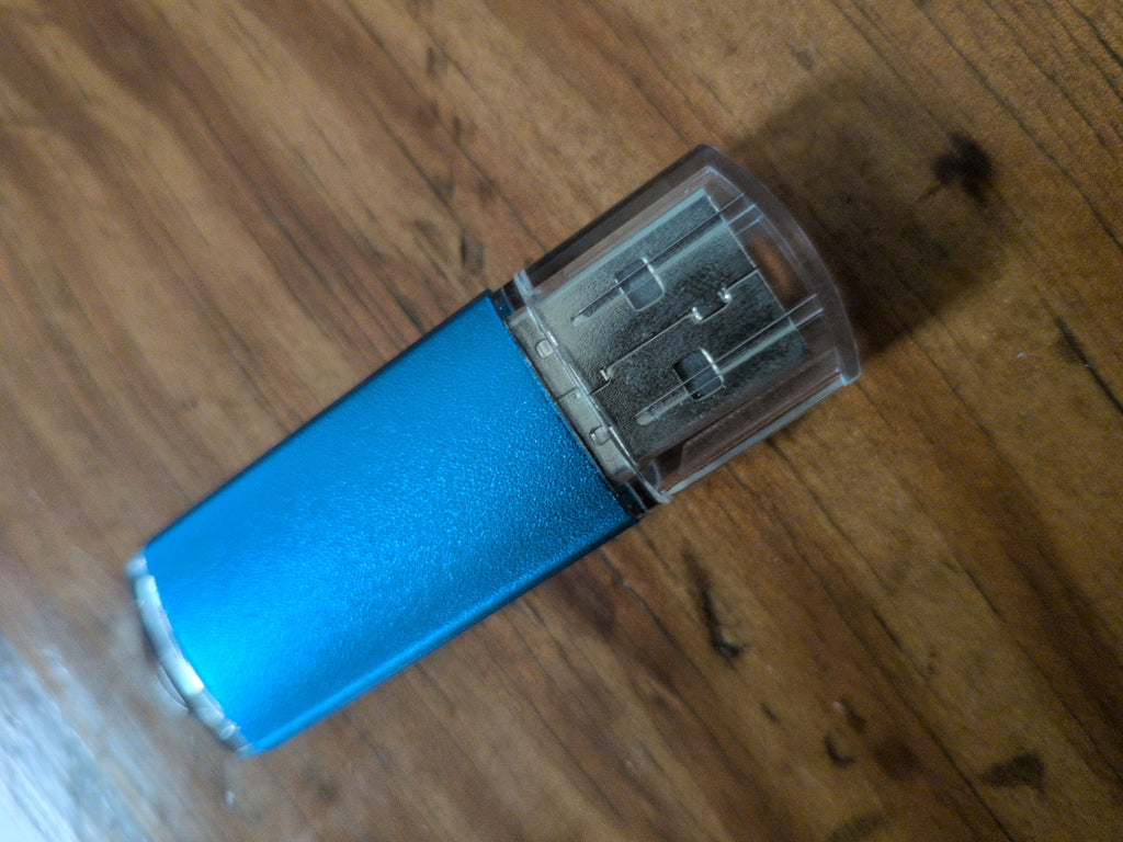 Blue 32gb USB Flash Drive
