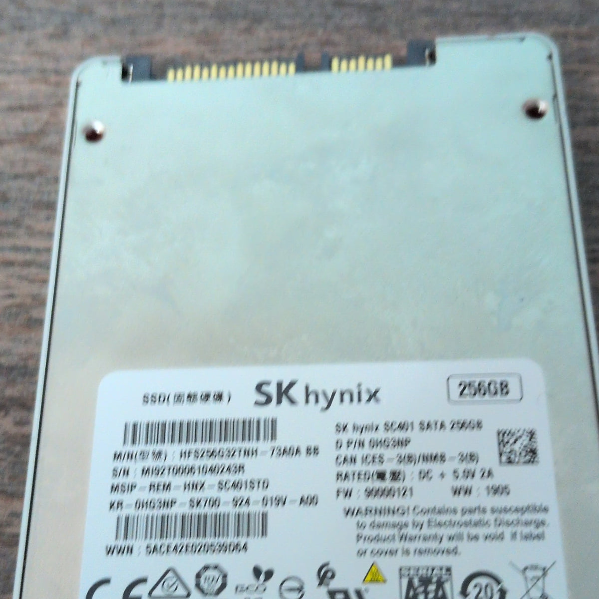 SK Hynix 2.5" Silver SATA ||| 256gb SSD Solid State Drive | Replacement 2.5" or Secondary SSD Solid State Drive