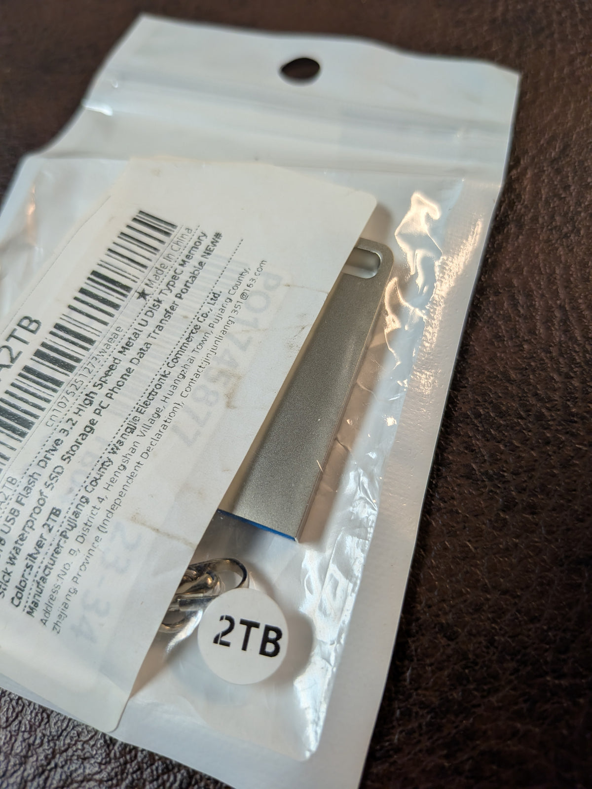 2TB USB 3.0 Silver Flash Drive